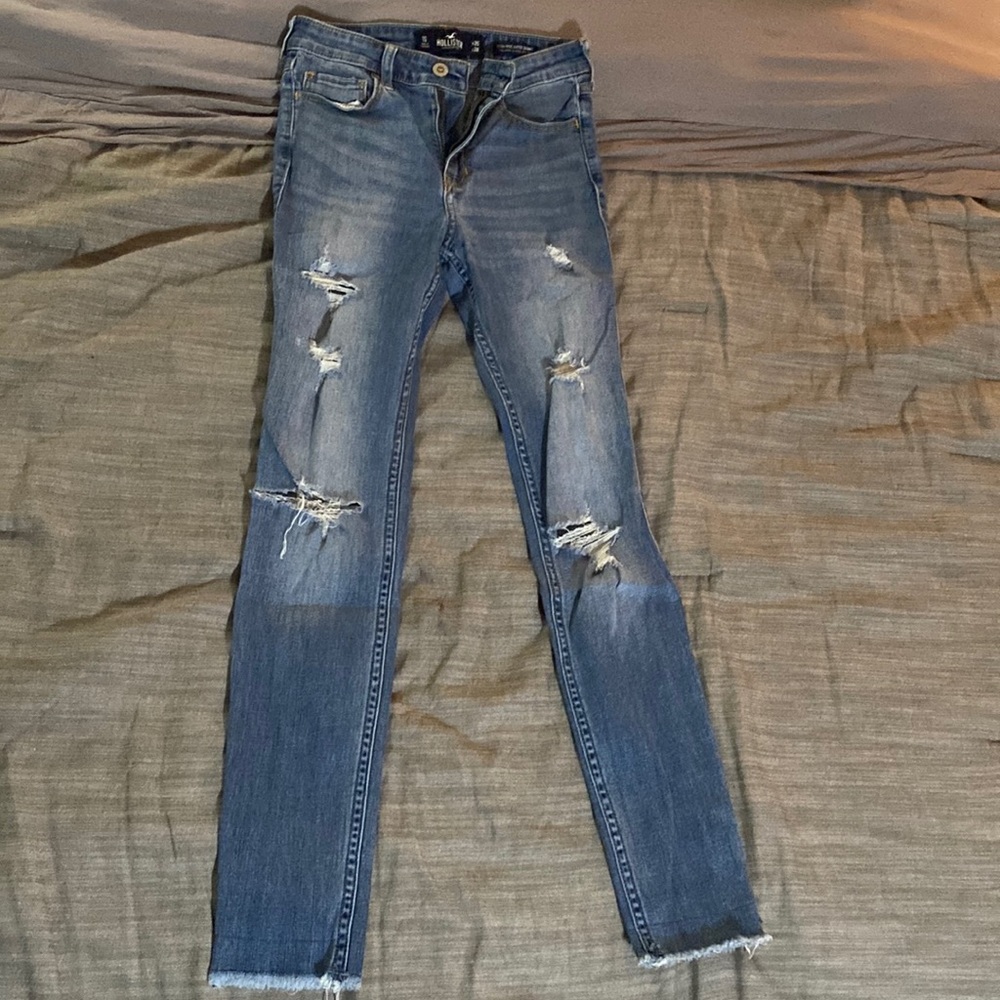 Super Skinny Ripped HOLLISTER Jeans
